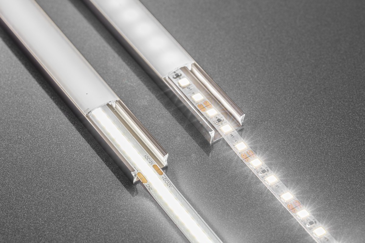 Taśma LED COB 12V, 480LED/m, 8mm, 10W/m, bez żelu, ciepły biały, 2x1m przewód mini amp - GTV Taśma LED COB 12V, 480LED/m, 8mm, 10W/m, bez żelu, ciepły biały, 2x1m przewód mini amp - GTV